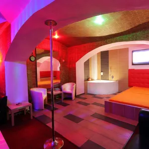 Эротический приват Neon club - фото 6